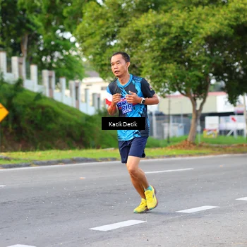 Runner Photo 7641551