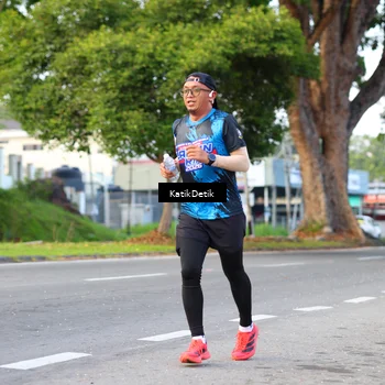 Runner Photo 7641563