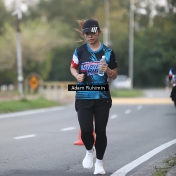 Runner Photo 7641566