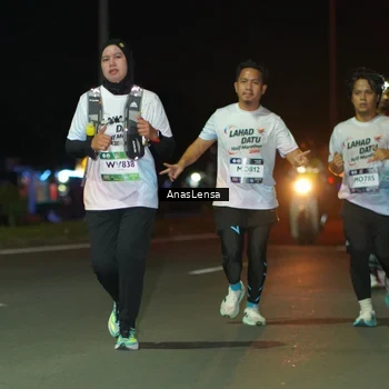 Runner Photo 7641588