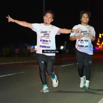 Runner Photo 7641591
