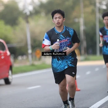 Runner Photo 7641603