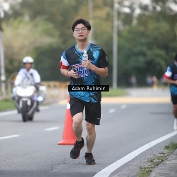 Runner Photo 7641621