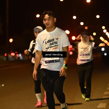 Runner Photo 7641643
