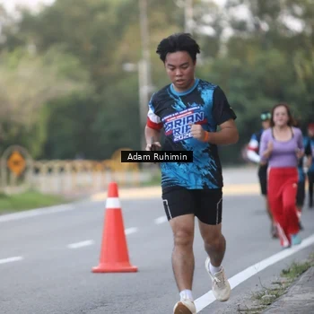 Runner Photo 7641644