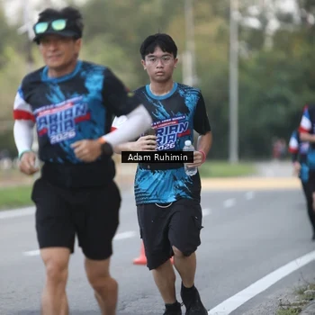 Runner Photo 7641649