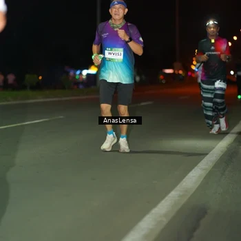 Runner Photo 7641661