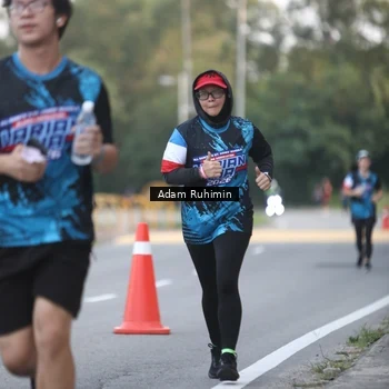 Runner Photo 7641681