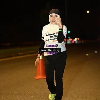Runner Photo 7641690