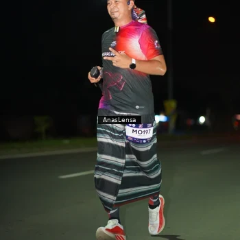 Runner Photo 7641695