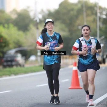 Runner Photo 7641697