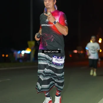 Runner Photo 7641702