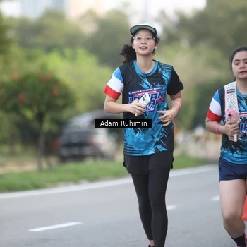 Runner Photo 7641705