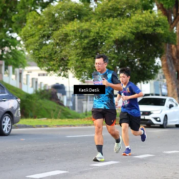 Runner Photo 7641710