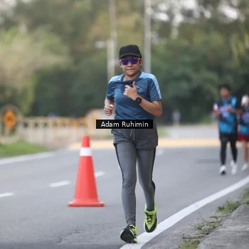 Runner Photo 7641721