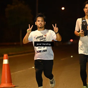 Runner Photo 7641745