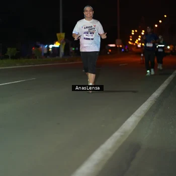 Runner Photo 7641768