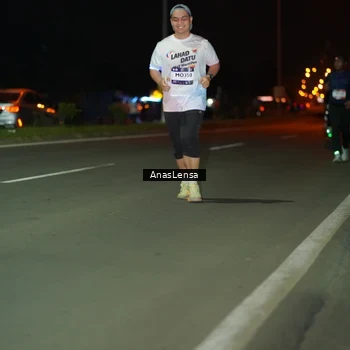 Runner Photo 7641769