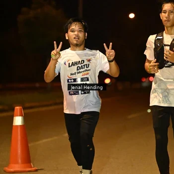 Runner Photo 7641771
