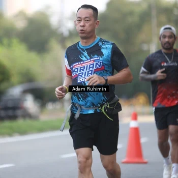 Runner Photo 7641773