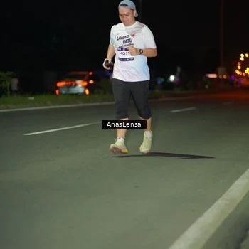 Runner Photo 7641778