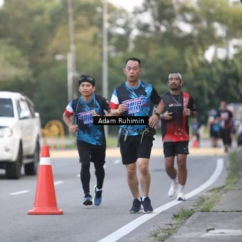 Runner Photo 7641780