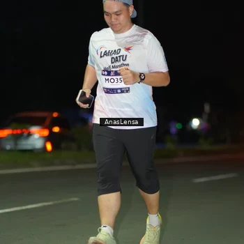 Runner Photo 7641781