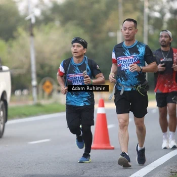 Runner Photo 7641786