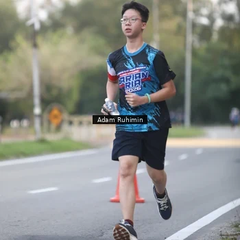 Runner Photo 7641789