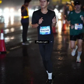 Runner Photo 7641805