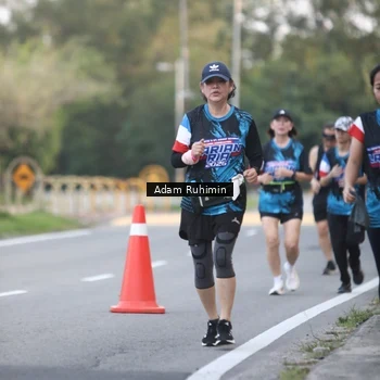 Runner Photo 7641810