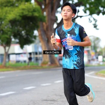 Runner Photo 7641811