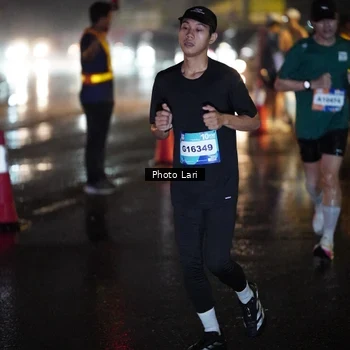 Runner Photo 7641829