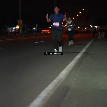 Runner Photo 7641840