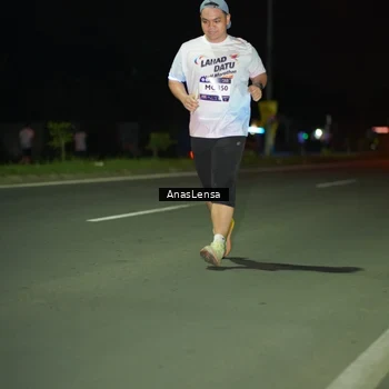 Runner Photo 7641842