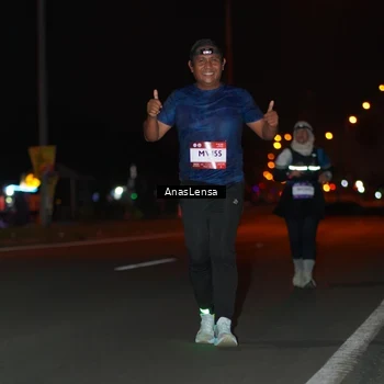 Runner Photo 7641846