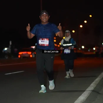 Runner Photo 7641858