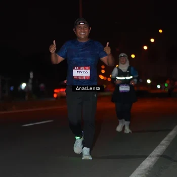 Runner Photo 7641859