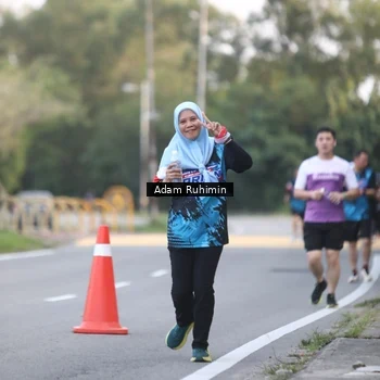 Runner Photo 7641863