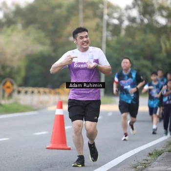 Runner Photo 7641879