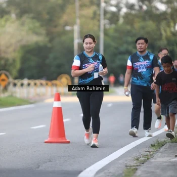 Runner Photo 7641944