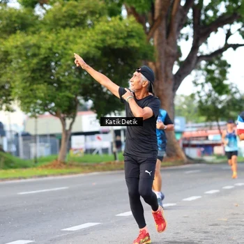 Runner Photo 7641981
