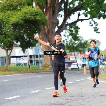 Runner Photo 7641988