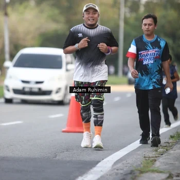 Runner Photo 7642000