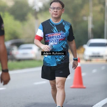 Runner Photo 7642010