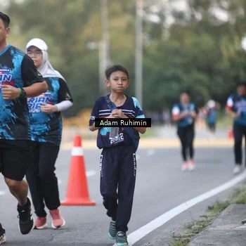 Runner Photo 7642012