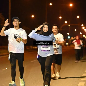 Runner Photo 7642037