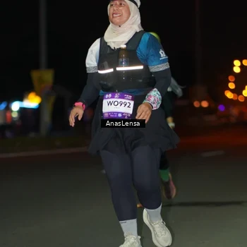 Runner Photo 7642042