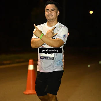 Runner Photo 7642046