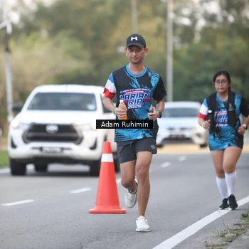 Runner Photo 7642104
